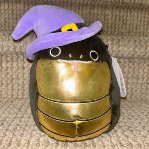 8 inch Fabi Squishmallow limited 2022 Halloween edition.